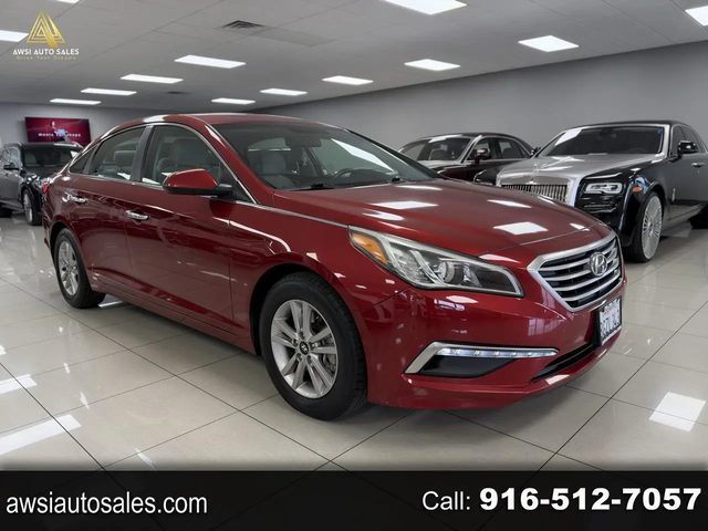 2015 Hyundai Sonata 2.4L SE FWD photo