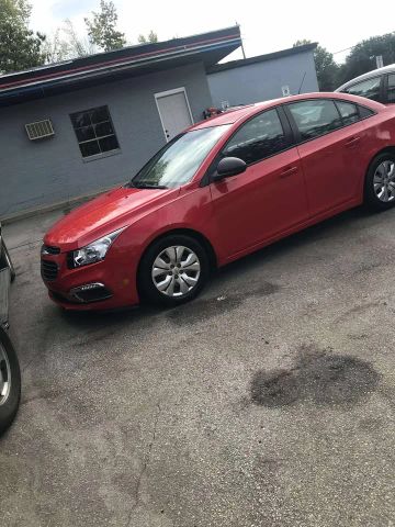 2016 Chevrolet Cruze LS FWD photo