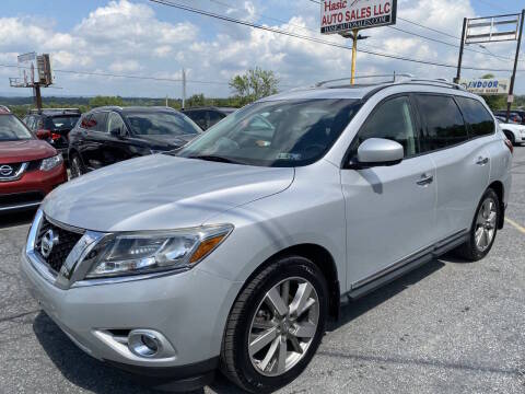 2015 Nissan Pathfinder Platinum 4WD photo