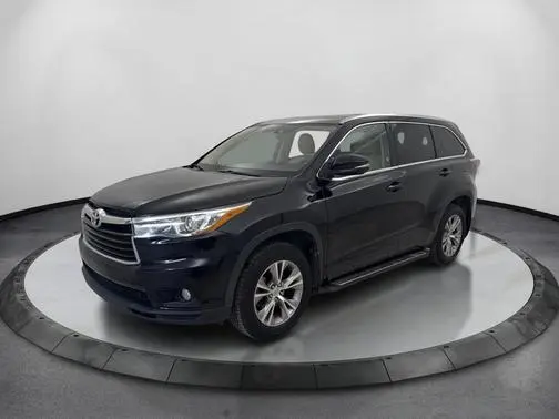 2015 Toyota Highlander XLE FWD photo