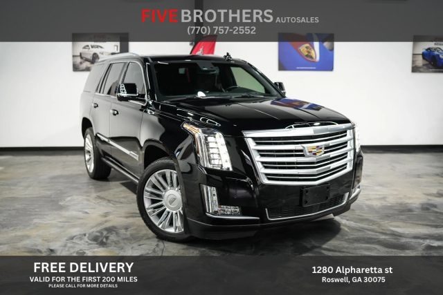 2016 Cadillac Escalade Platinum RWD photo
