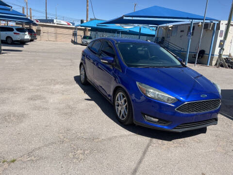 2015 Ford Focus SE FWD photo