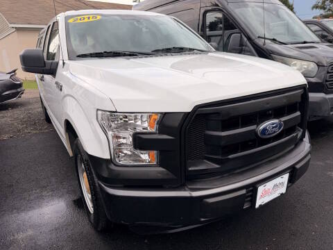 2015 Ford F-150 XL RWD photo