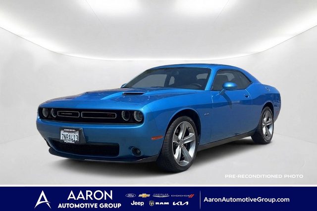 2015 Dodge Challenger R/T RWD photo