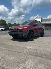 2016 Jeep Cherokee Trailhawk 4WD photo
