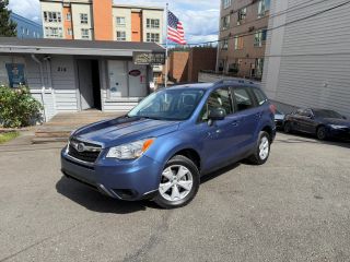 2016 Subaru Forester 2.5i AWD photo