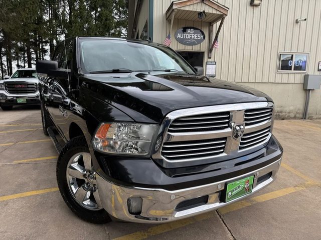 2016 Ram 1500 Big Horn 4WD photo