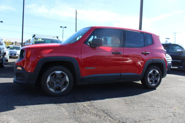 2015 Jeep Renegade Sport FWD photo