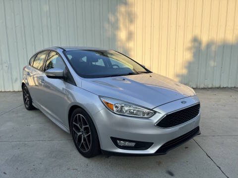 2015 Ford Focus SE FWD photo