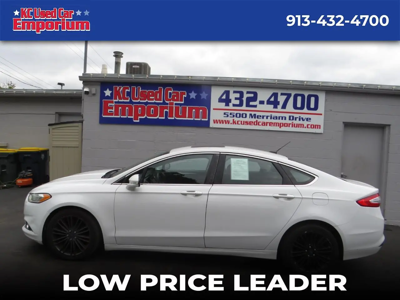 2016 Ford Fusion SE FWD photo