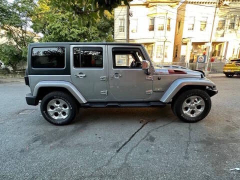 2015 Jeep Wrangler Unlimited Sahara 4WD photo