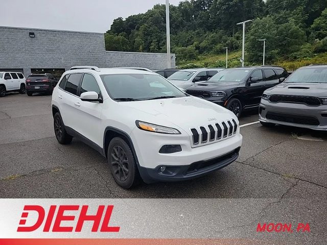 2016 Jeep Cherokee Latitude 4WD photo