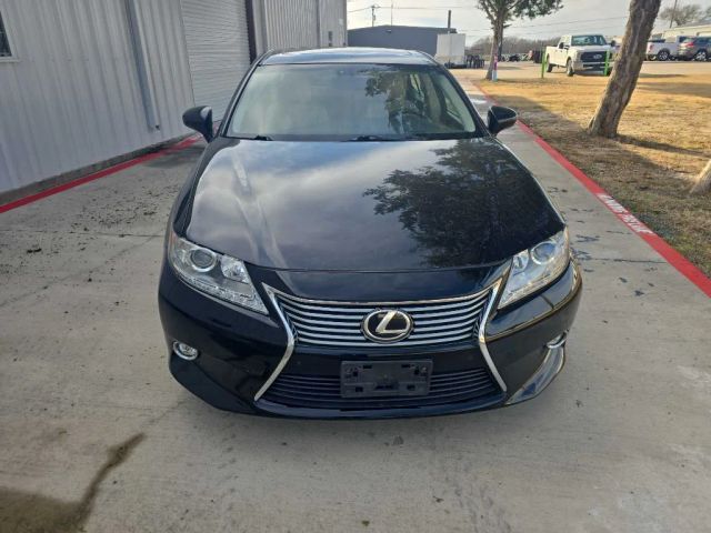 2015 Lexus ES Crafted Line FWD photo
