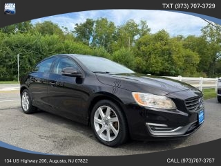2015 Volvo S60 T5 Drive-E FWD photo