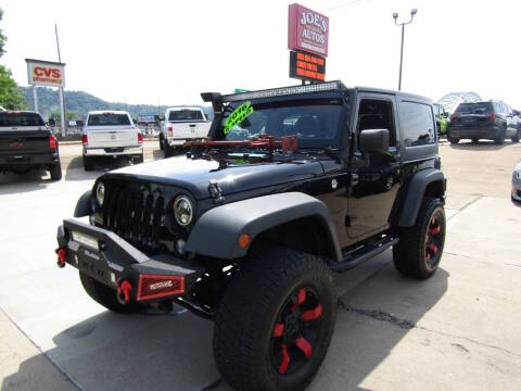 2016 Jeep Wrangler Willys Wheeler 4WD photo