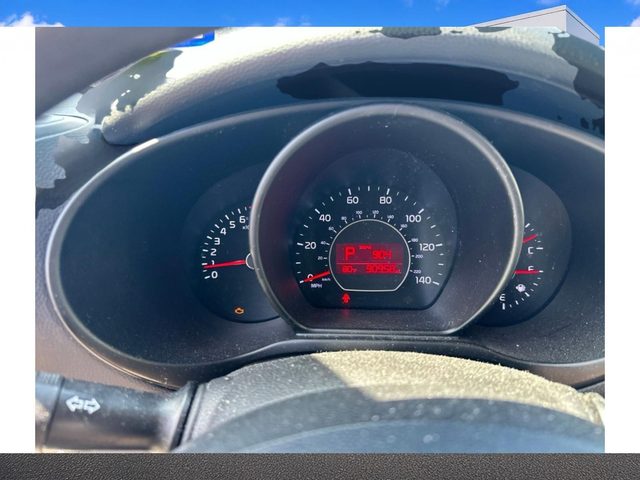2016 Kia Soul Base FWD photo