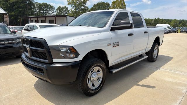 2016 Ram 2500 Tradesman 4WD photo