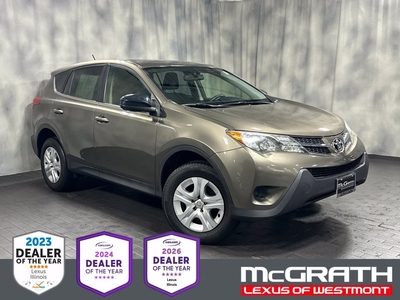 2015 Toyota RAV4 LE FWD photo