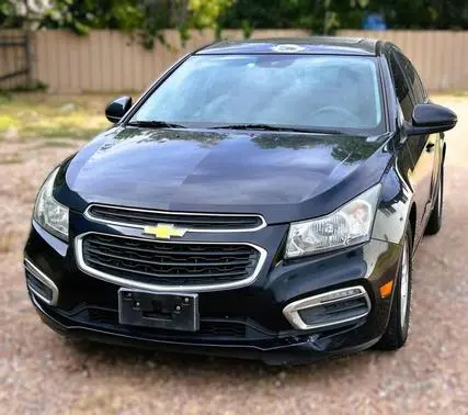 2016 Chevrolet Cruze LT FWD photo