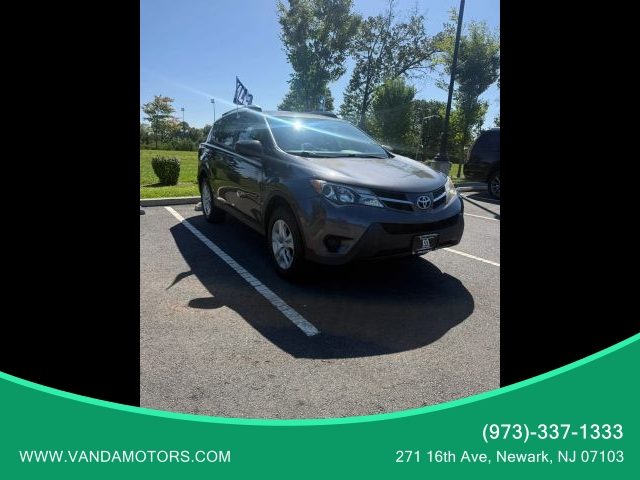 2015 Toyota RAV4 LE AWD photo