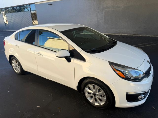 2016 Kia Rio EX FWD photo