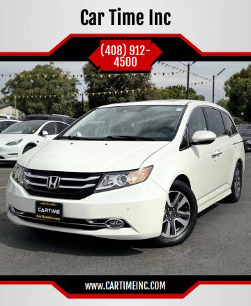 2015 Honda Odyssey Touring FWD photo
