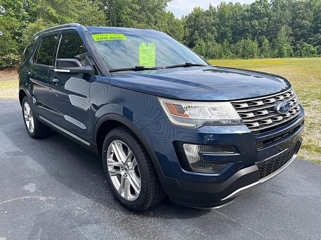 2016 Ford Explorer XLT 4WD photo