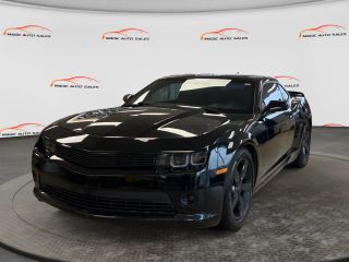 2015 Chevrolet Camaro LT RWD photo