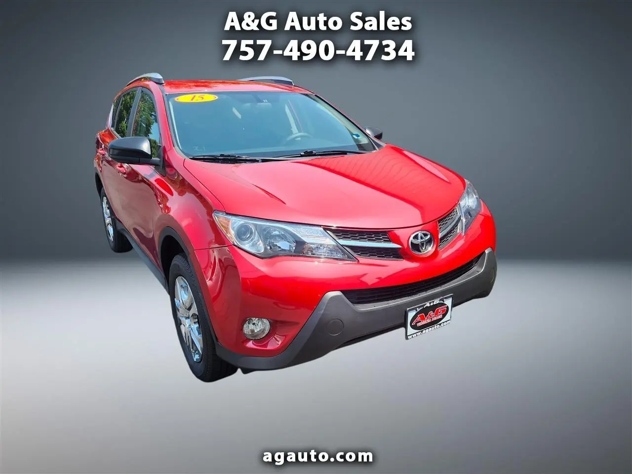 2015 Toyota RAV4 LE FWD photo