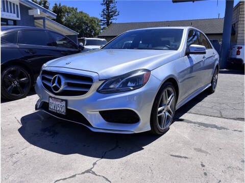 2016 Mercedes-Benz E-Class E 350 Sport RWD photo