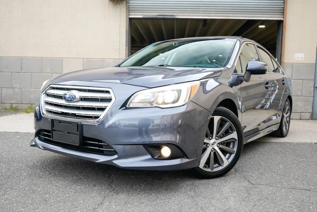 2016 Subaru Legacy 2.5i Limited AWD photo