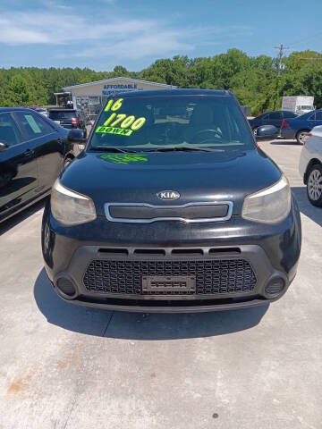 2016 Kia Soul Base FWD photo