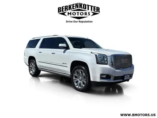 2016 GMC Yukon XL Denali 4WD photo