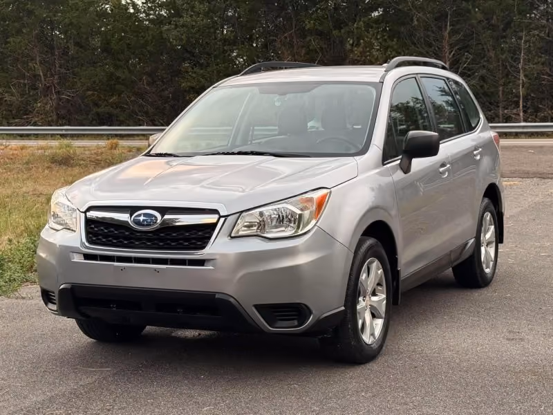 2016 Subaru Forester 2.5i AWD photo