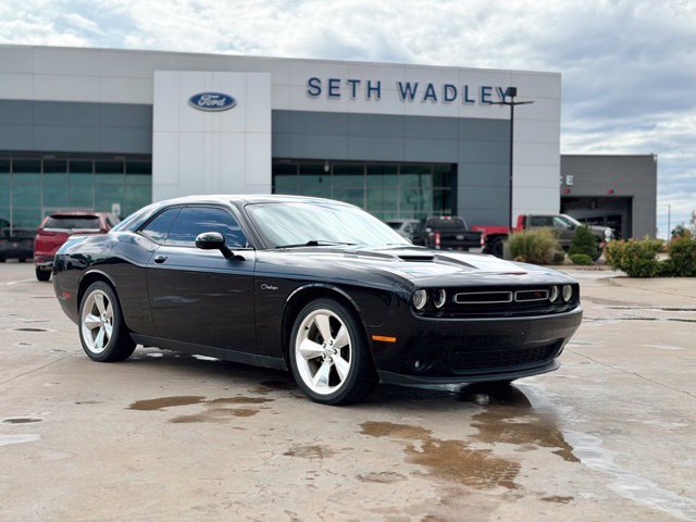 2015 Dodge Challenger R/T Plus RWD photo