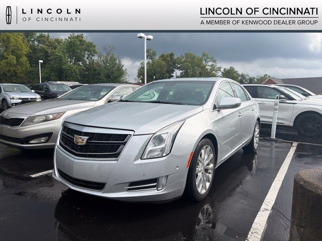 2016 Cadillac XTS Luxury Collection FWD photo