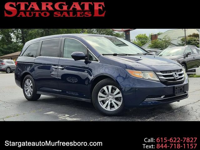 2016 Honda Odyssey SE FWD photo