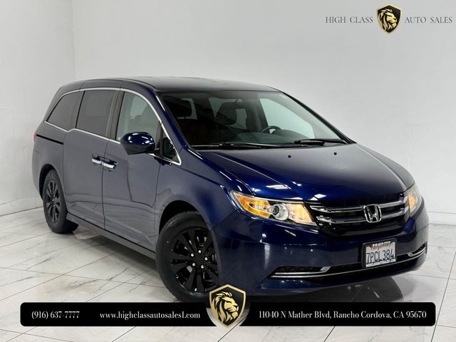 2016 Honda Odyssey SE FWD photo