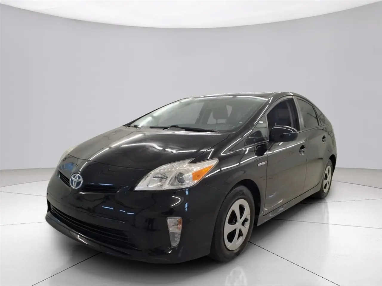 2015 Toyota Prius Four FWD photo