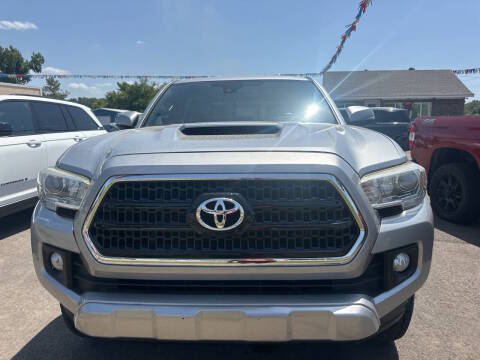 2016 Toyota Tacoma TRD Sport RWD photo