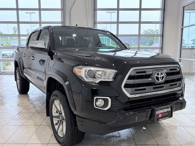 2016 Toyota Tacoma Limited 4WD photo