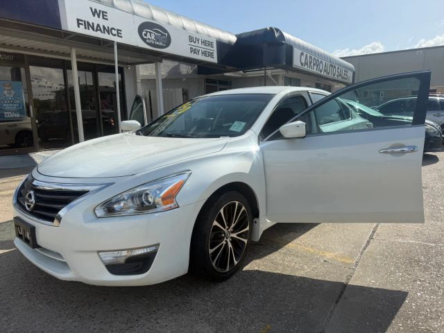 2015 Nissan Altima 2.5 S FWD photo