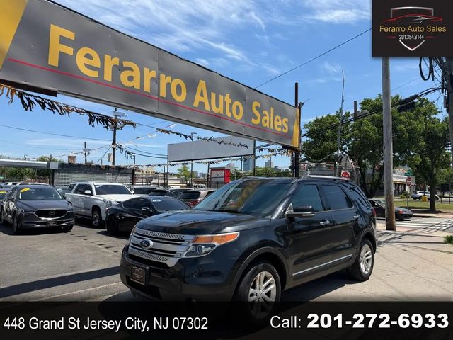 2015 Ford Explorer XLT 4WD photo