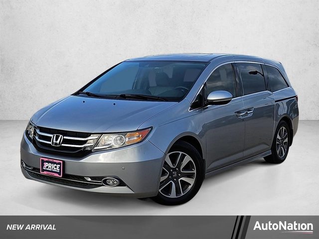 2016 Honda Odyssey Touring FWD photo