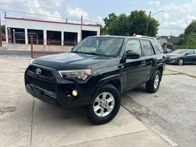 2015 Toyota 4Runner SR5 RWD photo