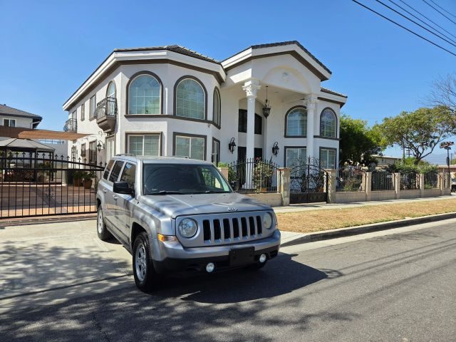 2015 Jeep Patriot Sport FWD photo