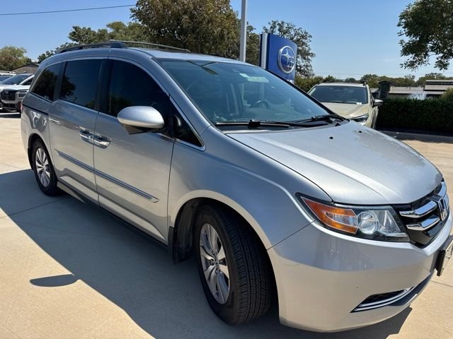 2016 Honda Odyssey EX-L FWD photo