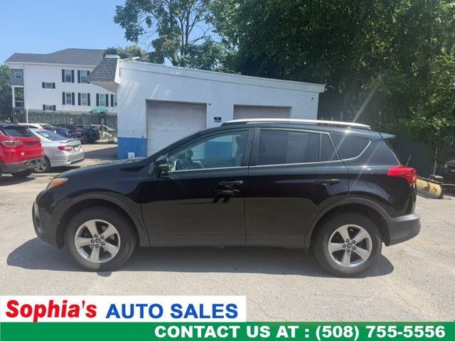 2015 Toyota RAV4 XLE AWD photo