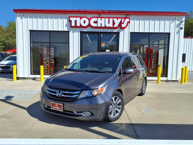 2016 Honda Odyssey Touring FWD photo
