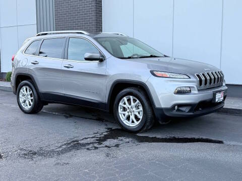 2016 Jeep Cherokee Latitude 4WD photo